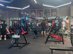 -豪思成DK健身私教连锁(凯乐国际店)