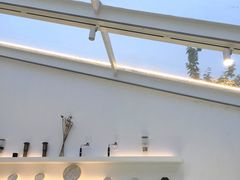 -UNI UNI(环亚凯瑟琳店)