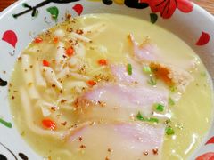 金桂花雕鸡汤面-千金一碗·宝岛一村(韩国街店)