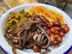 -顶上头·螺蛳火锅(五一新村店)