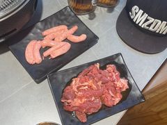 -啊美丽炭火烤肉(滑翔一店)