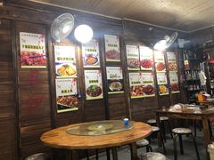 大堂-小球滚滚湘菜馆·烤鱼·口味虾(太平街店)