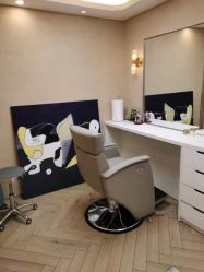 -变画·发型STUDIO