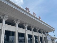 -岳阳东站