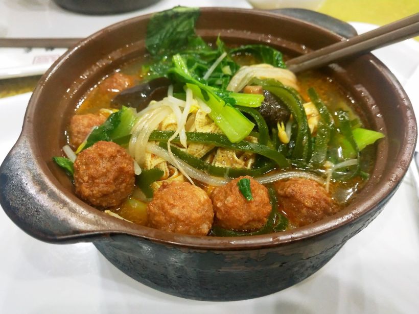 就爱[老顾家砂锅]里的肉丸子