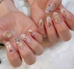 -明洞造型精品烫染