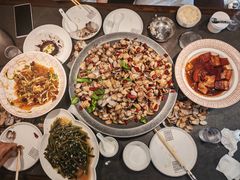 -五谷丰登农家院·地道胶东菜·海鲜烧烤(威海店)