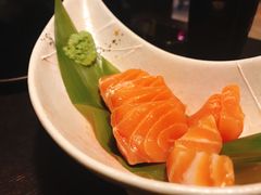 三文鱼刺身-日本料理神拉面