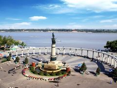 -人民防洪胜利纪念塔