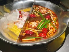 -湊湊火锅·茶憩(合生汇购物中心店)