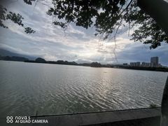 -星湖旅游景区七星岩