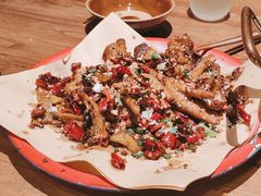 -半步颠·小龙虾·川菜(旗舰店)