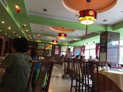大堂-粤香村(清真川菜店)