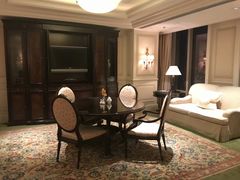 -广州富力丽思卡尔顿酒店