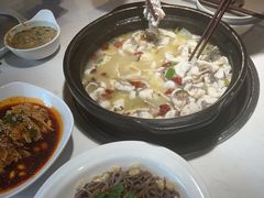 -周渝食惦酸菜鱼(青浦店)