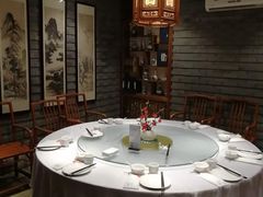 包厢-京味斋·北京烤鸭(北京南站洋桥店)