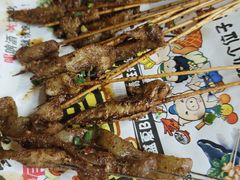 -老街烧烤大排档·地道湖北菜·龙虾馆(汉口火车站店)