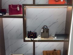 -聚云奢二手奢侈品黄金手表包包回收·中古店(上海店)