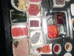 -海底捞火锅(武胜路凯德广场店)