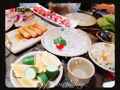 -小龙坎火锅(湖滨银泰in77店)