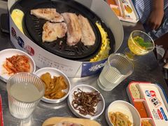 -朴太院·烤肉万岁·创意首尔料理(中联广场店)