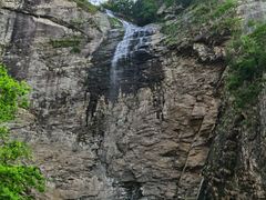 -燕子河大峡谷天坑仙境