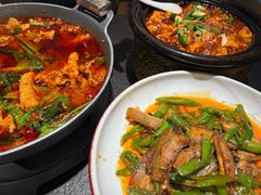 -万重锦·人文川菜馆(骡马市店)