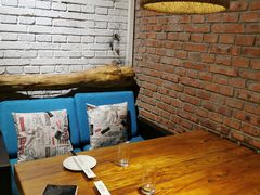 -苹果树下艺术餐厅(宋庄店)