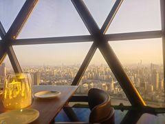 -东方明珠·空中旋转餐厅