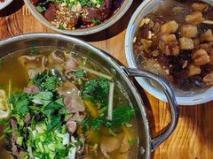 -谢老五跷脚牛肉·非遗传承店