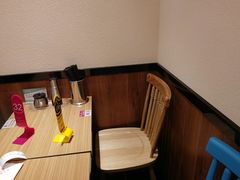 -小杨生煎(金山百联购物中心3楼店)
