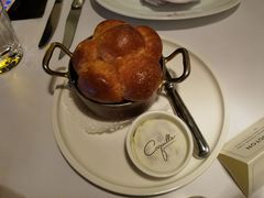 餐前面包黄油-壳里西餐厅Coquille Seafood Bistro(蒙自路店)