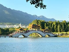 -星湖旅游景区七星岩