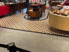 -CARINO BAKERY&CAFE(人广来福士店)