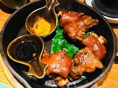 -云海肴·汽锅鸡·云南菜(天山百盛优客店)