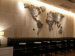 大堂-星巴克臻选(广州沙面店)