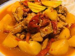 沙湾县原始大盘鸡-丝路金桃·新疆菜(徐汇店)