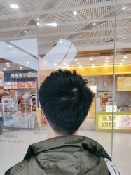-川和潮人