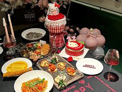 -静香HOUSE·全时段融合餐厅(七星欢乐颂店)