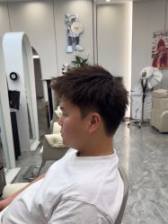 -宇东国际 HAIR SALON