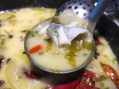 可以喝汤的酸菜鱼-川里谈·川味小馆(北京路店)