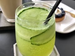 -UNI UNI(环亚凯瑟琳店)