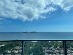 -瑰丽酒店·海吧·天际下午茶·现场DJ·天台酒吧