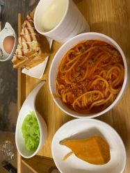 -卓玥国际月子会所(罗山路店)