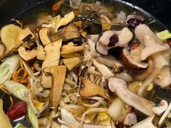 -菌乡缘·野生菌蒸汽鱼火锅(江边夜市店)