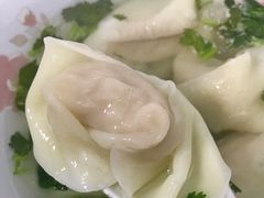 刀鱼馄饨-老半斋(福州路店)