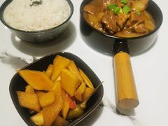 -花腩清汤牛腩
