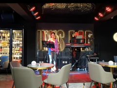 大堂-INNS BAR 音乐酒吧餐厅