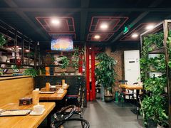 大堂-管氏翅吧(中关村店)