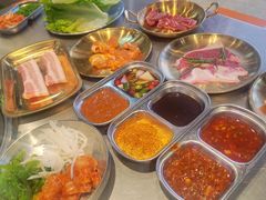 -哈哈碳都·牛肋条无限自助烤肉(台江万达店)